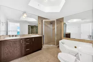 10 Venetian Way, Miami Beach, FL 33139 - Photo 27