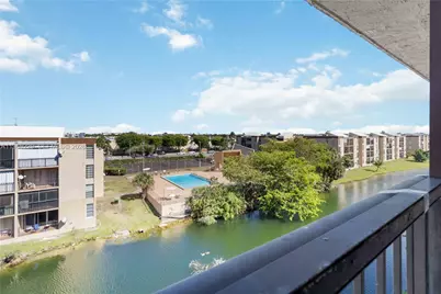 8895 Fontainebleau Blvd #504, Miami, FL 33172 - Photo 15