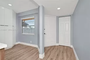 1351 SW 125th Ave, Pembroke Pines, FL 33027 - Photo 7