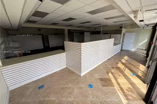 2727 E Oakland Park Blvd, Fort Lauderdale, FL 33306 - Photo 1