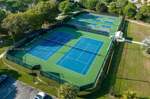 822 NW Sorrento Ln, Saint Lucie West, FL 34986 - Photo 41