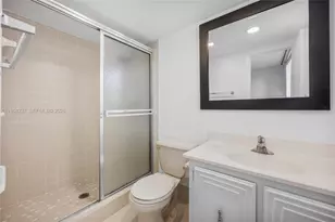 2861 Somerset Dr, Lauderdale Lakes, FL 33311 - Photo 7