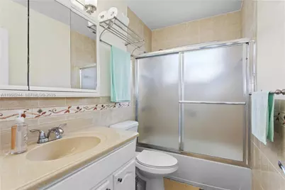 16750 NE 14th Ave #301, Miami, FL 33162 - Photo 13