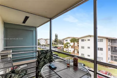 16750 NE 14th Ave #301, Miami, FL 33162 - Photo 17