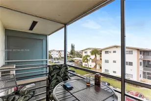 16750 NE 14th Ave, Miami, FL 33162 - Photo 17