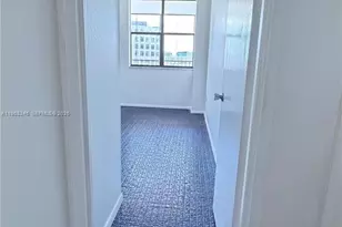 20100 W Country Club Dr, Aventura, FL 33180 - Photo 11