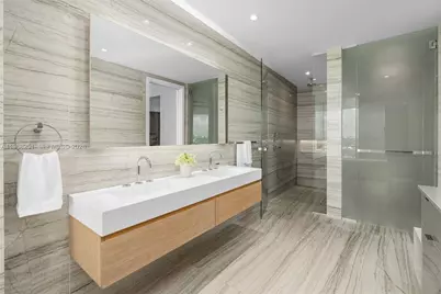 8701 Collins Ave #606, Miami Beach, FL 33154 - Photo 31