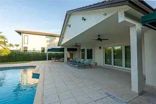 8235 NW 157th Terrace, Miami Lakes, FL 33016 - Photo 23