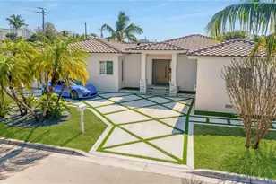 500 94th St, Surfside, FL 33154 - Photo 7