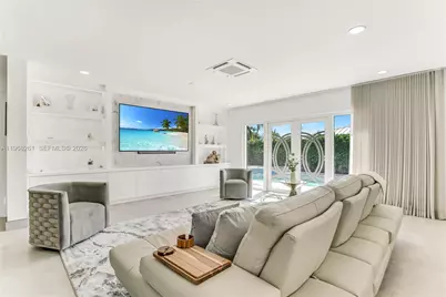 500 94th St, Surfside, FL 33154 - Photo 15