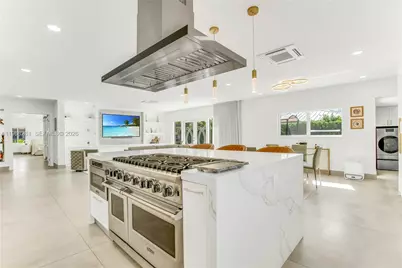 500 94th St, Surfside, FL 33154 - Photo 17