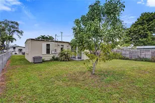 2111 York St, Opa-Locka, FL 33054 - Photo 13