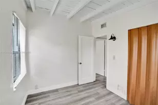 2111 York St, Opa-Locka, FL 33054 - Photo 19