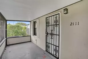 2111 York St, Opa-Locka, FL 33054 - Photo 17