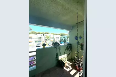 11163 NW 7th St #204-19, Miami, FL 33172 - Photo 45