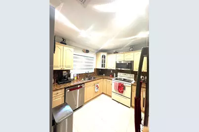 11163 NW 7th St #204-19, Miami, FL 33172 - Photo 11