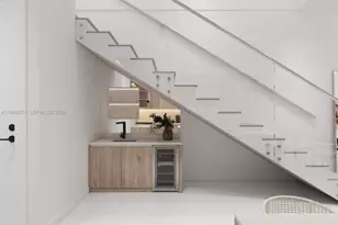 912 SE 13th St, Fort Lauderdale, FL 33316 - Photo 9