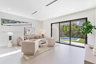 912 SE 13th St, Fort Lauderdale, FL 33316 - Photo 5