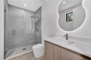 912 SE 13th St, Fort Lauderdale, FL 33316 - Photo 59