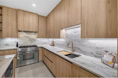 912 SE 13th St, Fort Lauderdale, FL 33316 - Photo 17