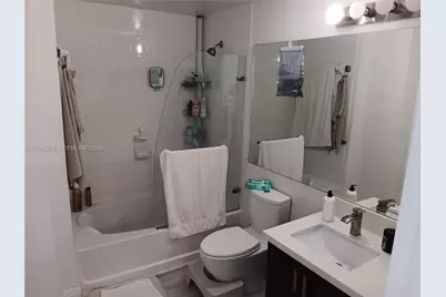 5085 NW 7th St #1412, Miami, FL 33126 - Photo 7