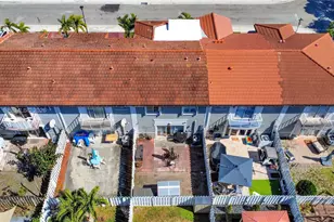 2872 SW 127th Way, Miramar, FL 33027 - Photo 7
