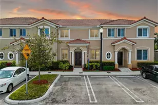 1040 SE 24th Ave, Homestead, FL 33035 - Photo 1
