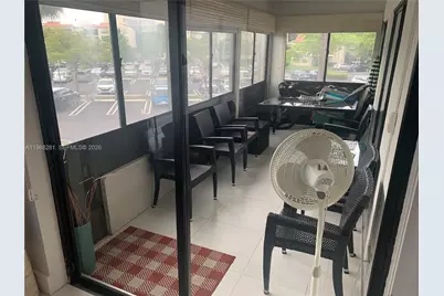 2326 S Cypress Bend Dr #221, Pompano Beach, FL 33069 - Photo 29