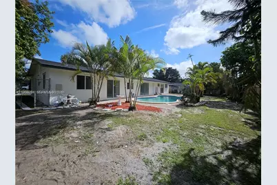 221 SW 53rd Ave, Plantation, FL 33317 - Photo 57