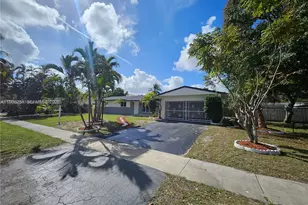 221 SW 53rd Ave, Plantation, FL 33317 - Photo 43