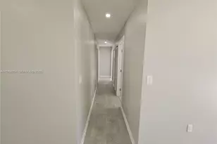 221 SW 53rd Ave, Plantation, FL 33317 - Photo 35