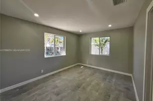 221 SW 53rd Ave, Plantation, FL 33317 - Photo 29