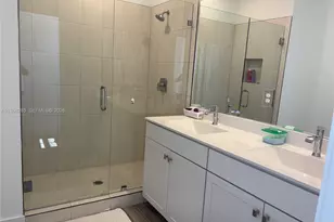 146 SW 170th Ave, Pembroke Pines, FL 33027 - Photo 21