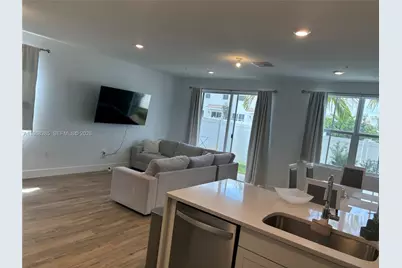 146 SW 170th Ave #146, Pembroke Pines, FL 33027 - Photo 11