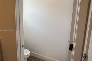 146 SW 170th Ave, Pembroke Pines, FL 33027 - Photo 21