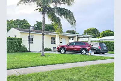 1000 NE 13th Ave, Homestead, FL 33033 - Photo 1