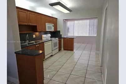 1000 NE 13th Ave, Homestead, FL 33033 - Photo 3