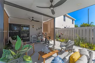 514 NE 12th St, Florida City, FL 33034 - Photo 29