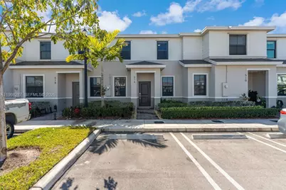 514 NE 12th St, Florida City, FL 33034 - Photo 1