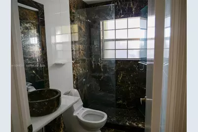 15251 Wilshire Way, Pembroke Pines, FL 33027 - Photo 19