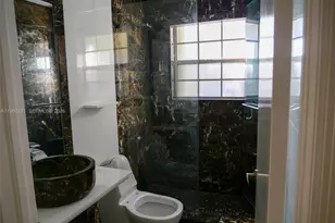 15251 Wilshire Way, Pembroke Pines, FL 33027 - Photo 19