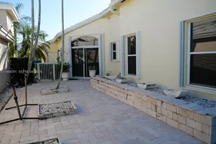 15251 Wilshire Way, Pembroke Pines, FL 33027 - Photo 25