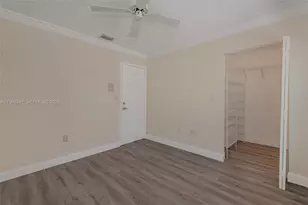 15251 Wilshire Way, Pembroke Pines, FL 33027 - Photo 23