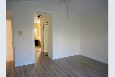 15251 Wilshire Way, Pembroke Pines, FL 33027 - Photo 9