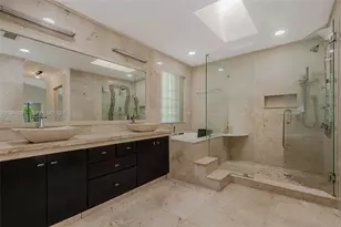 15251 Wilshire Way, Pembroke Pines, FL 33027 - Photo 17