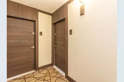 20505 E Country Club Dr #634, Aventura, FL 33180 - Photo 7