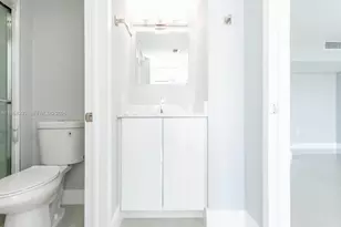 20505 E Country Club Dr, Aventura, FL 33180 - Photo 33