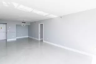 20505 E Country Club Dr, Aventura, FL 33180 - Photo 13