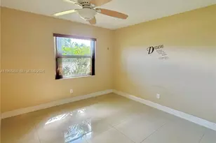 7871 NW 53rd Ct, Lauderhill, FL 33351 - Photo 15