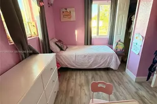 36 Miami Gardens Rd, West Park, FL 33023 - Photo 5